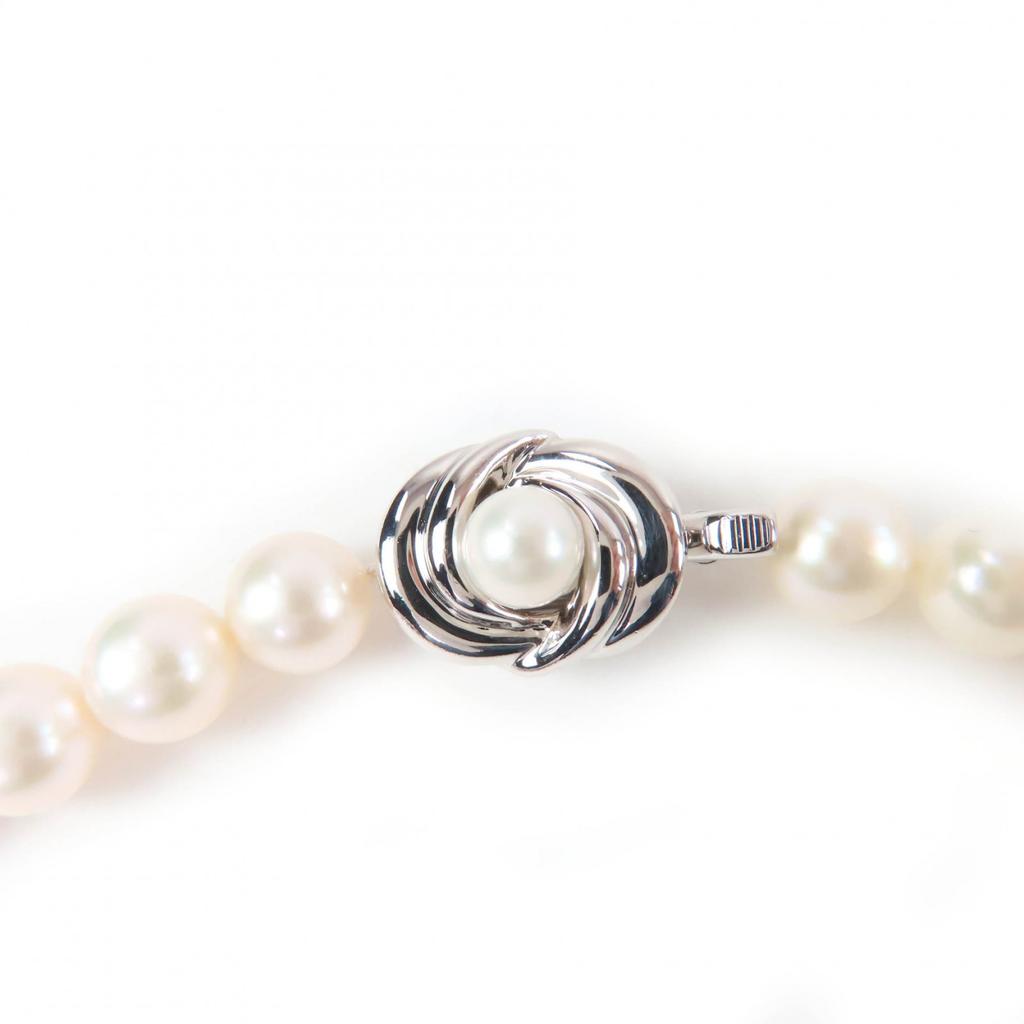 Excellent TASAKI Necklace Pearl size approximately 0.3 inches white Pearl Women Used