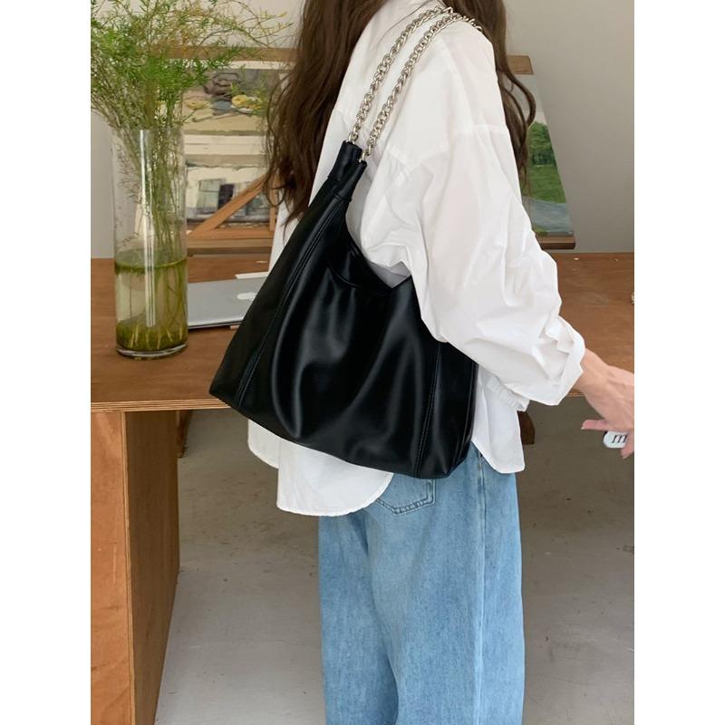 Korean Version of Chain Tote Bag Large Capacity Bag New Style Bag Fashionable Commuter Women's Bag Soft Leather Shoulder Bag