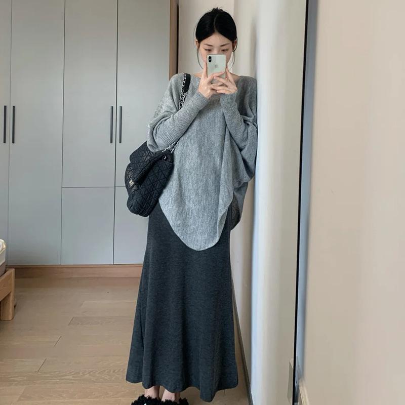 2026 A/W Loose Gray Irregular Knit Sweater Skirt Set