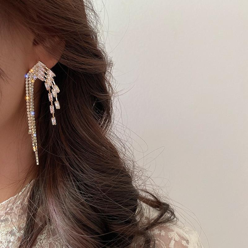 Full Rhinestone Geometric Long Tassel Earrings Women’s Personality Fashion Earrings Wedding Jewelry Birthday Gifts