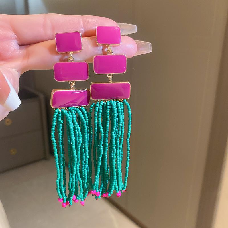 Boucles d'oreilles à pampilles rétro françaises, boucles d'oreilles à la mode et élégantes, boucles d'oreilles baroques en pierre naturelle de couleur eau douce