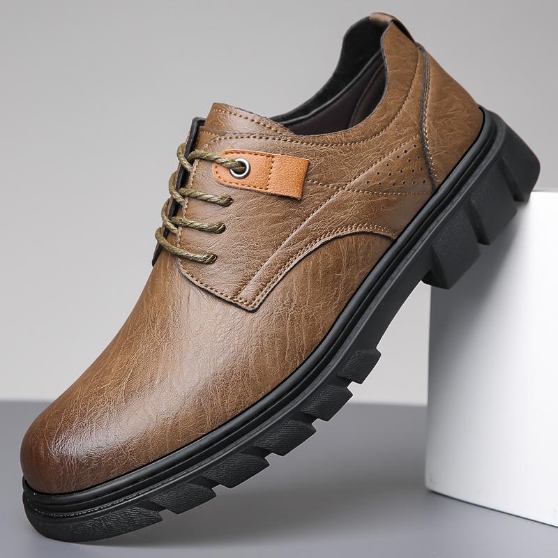 

Men s casual leather shoes 2025 spring new fashion board shoes trendy men s single shoes retro tooling shoes 38