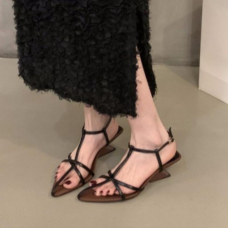 Fashion Mid Heels Women Sandals Pointed Toe Shoes Elegant Slippers 2025 Designer Pumps Flip Flops Trend Slides Sexy Sandalias De Mujer