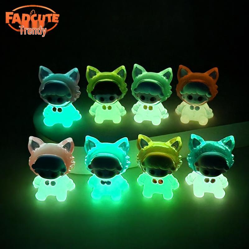 Luminous Dimoo Fox Resin Figurine: Trendy Handmade DIY Desktop Decoration - Cute Mengli Toy