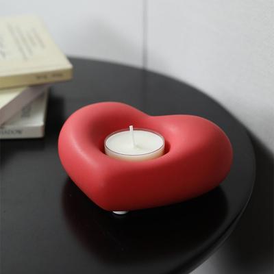 Ceramic Material Heart Shaped Candle Holders Red/White Color Decorative Ceramic Candlestick Smooth Surface Heart Shape Design