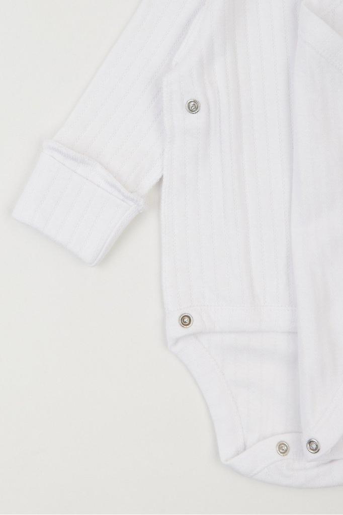 A stabilit: Body, salopetă și șapcă KRAKO (93978)