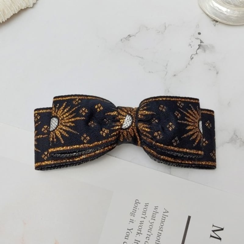 

MAIA Retro Pearl Hairpin - Brown ONE