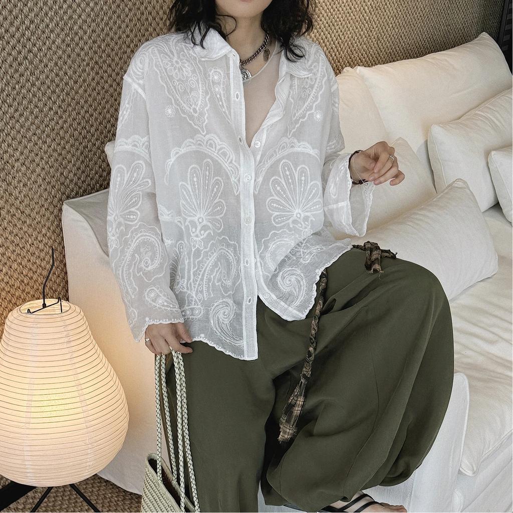 Spring And Summer French Retro Temperament Embroidered Cashew Pattern Shirt, Lightweight See Through Top For Women