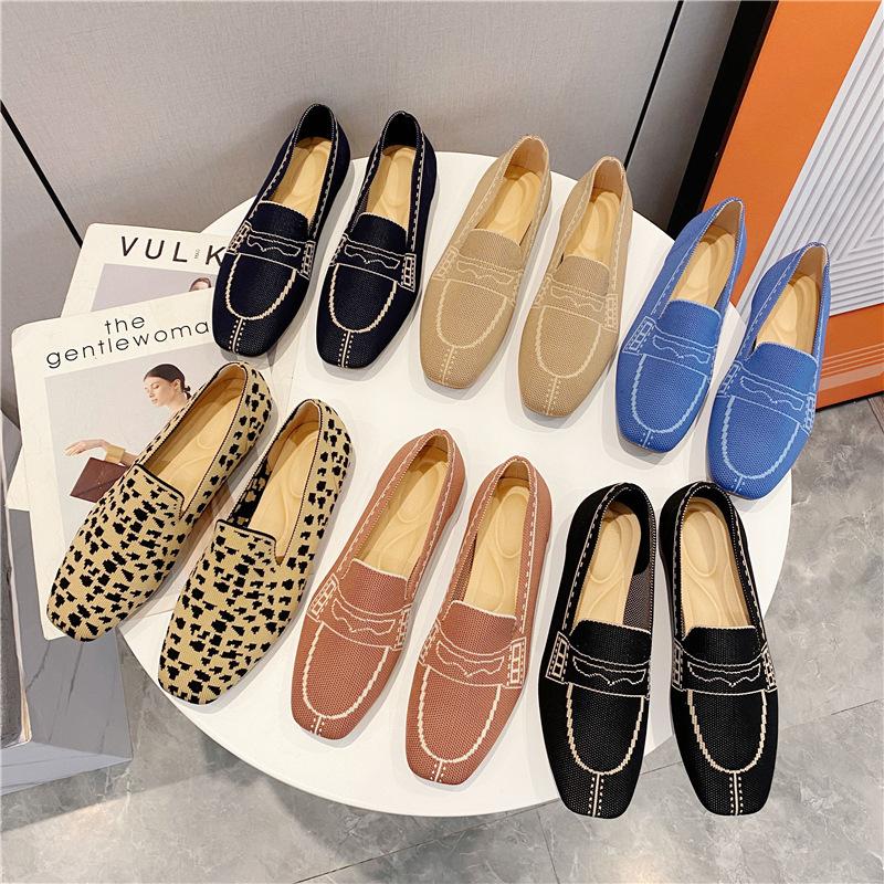 

Spring and Autumn Square Head Casual Breathable Flying Knitting Single Shoes Large Size Women s Shoes Woven Flat-bottomed Soft-soled Doudou Shoes 34 чорний