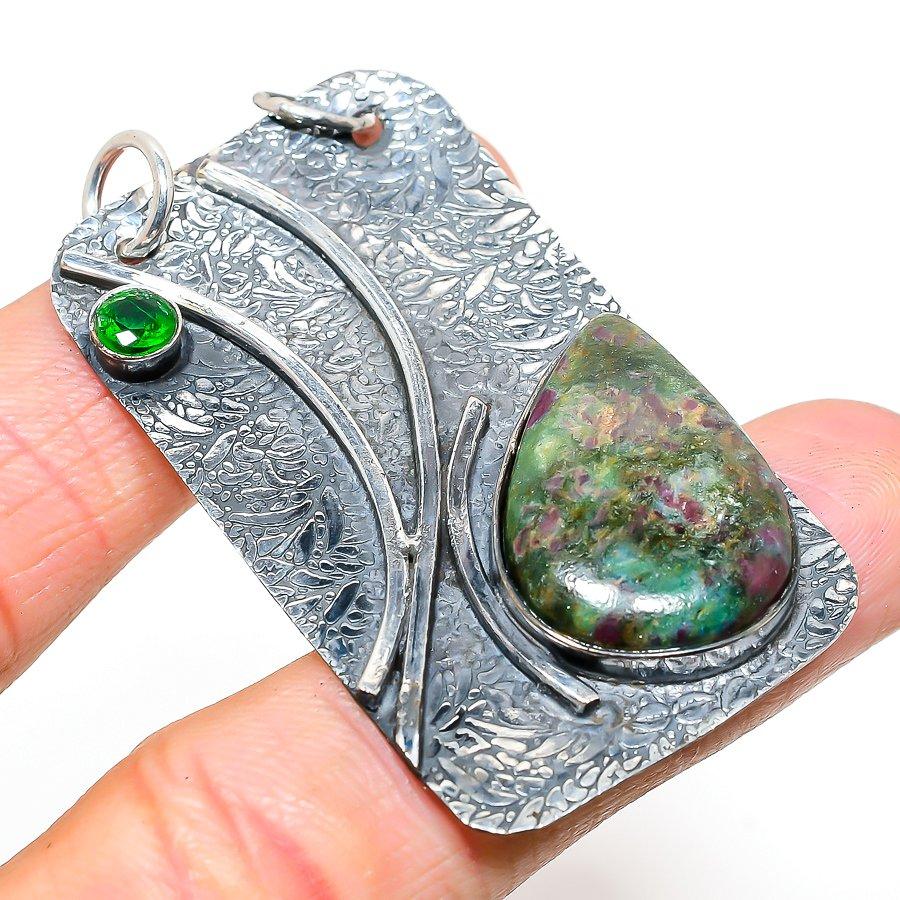

RubyFuchsite, Diopside Gemstone 925 Sterling Silver Jewelry Pendant 2.36 w4V86