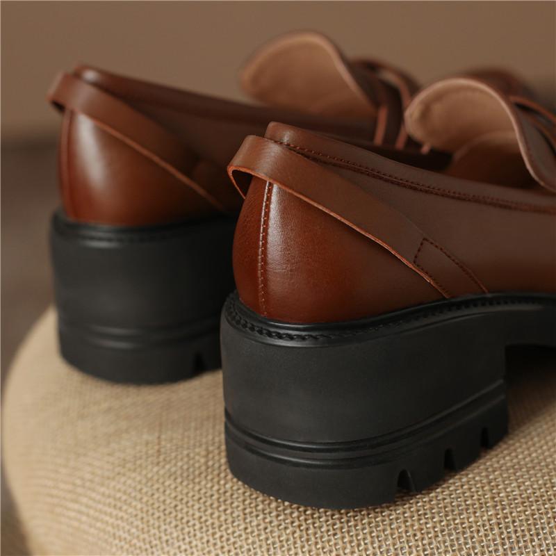 New Fashion  Genuine Leather Women Shoes Casual Slip -On Loafers Comfortable Soft Platform Shoes Square Toe Heels Shoes Woman