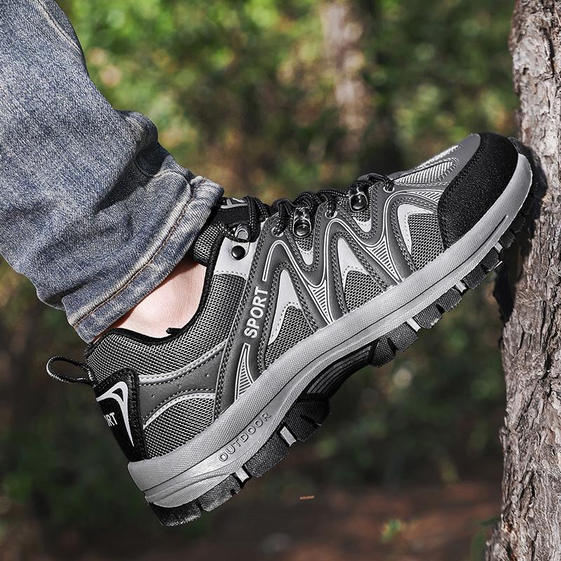 Fashion Outdoor Hiking Shoes Men's Waterproof, Anti Slip, Wear-resistant Hiking Shoes Breathable and Shock-absorbing Sports Shoes Sales