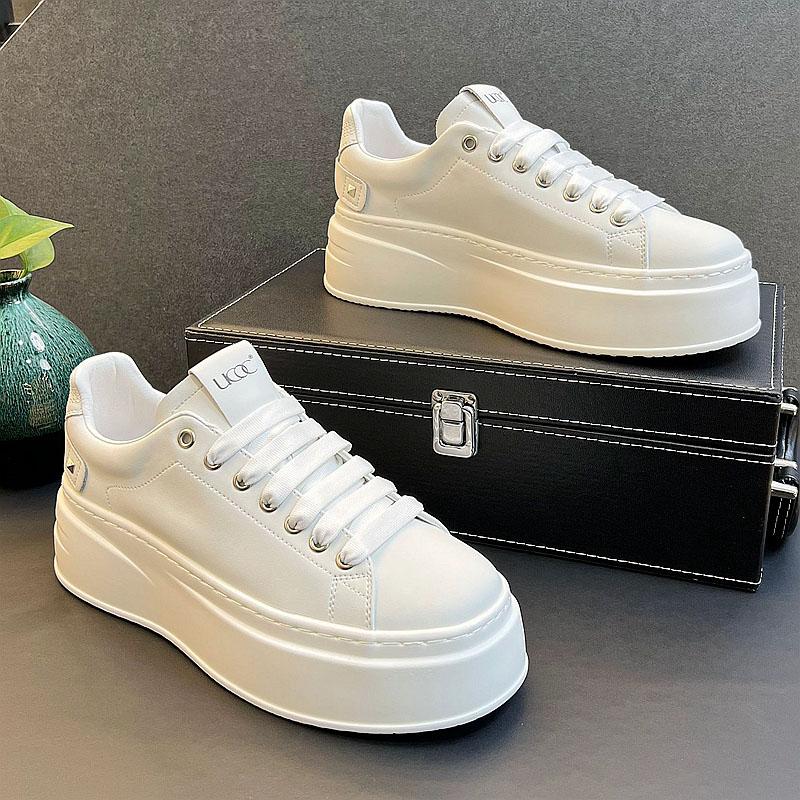 Fashion New Men's Charm White Thick Bottom Height Increasing Shoes Male Causal Flats Moccasins Sports Walking Sneakers Zapatos Hombre
