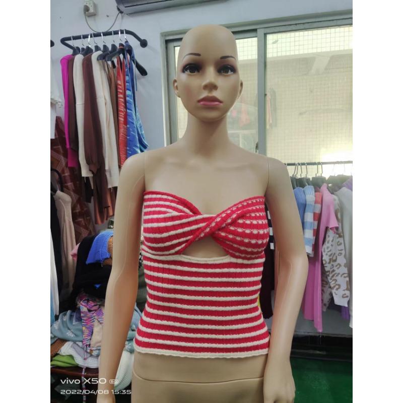 Frühlings- und Sommer-Damenpullover Gestrickte Neckholder-Tops und trägerlose Westen