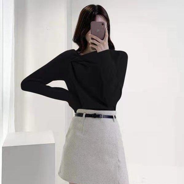 

Thickened Double-Sided Velvet Slim-Fit Irregular Long Sleeve Top with Whitening Design for Autumn/Winter XS