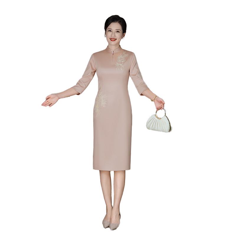 Elegant Pink Embroidered Cheongsam - Long Sleeve Satin Evening Dress for Mother-in-law, October 2025