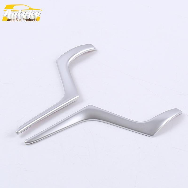 Steering Wheel and Dashboard Trim for 16 Land Cruiser