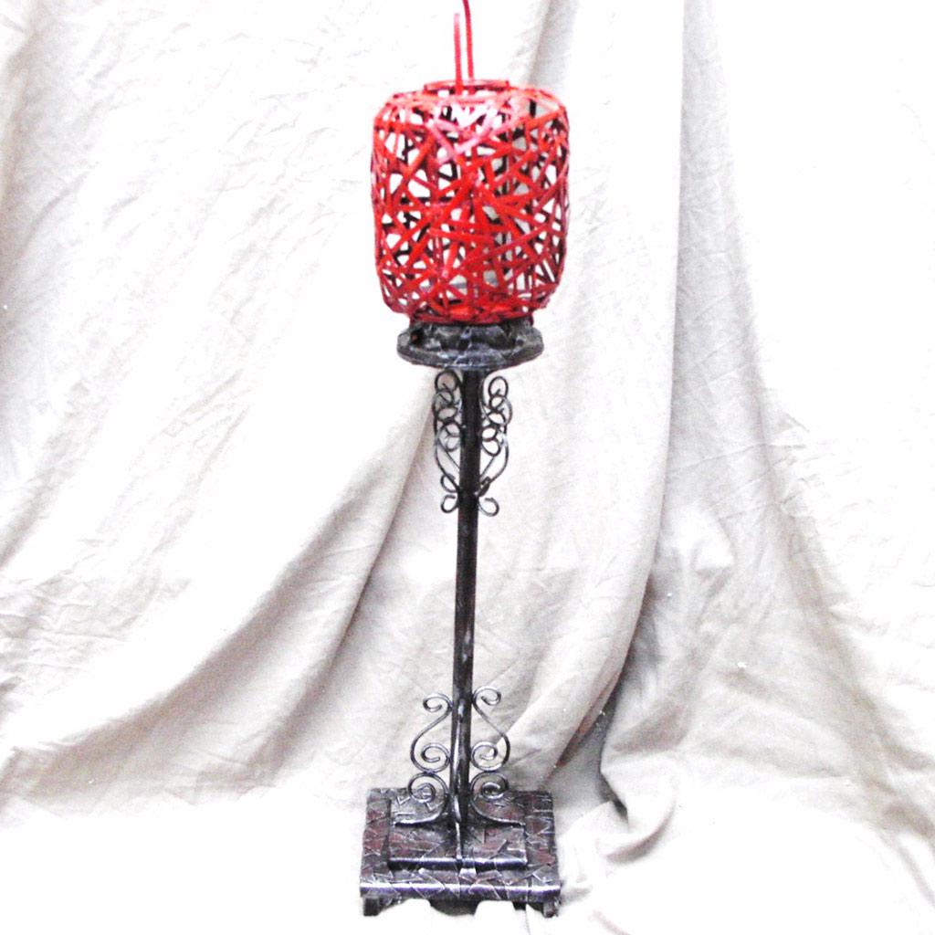 Les Trésors De Lily [G0868] - Suport pentru lumânări tip pastilă roșu și negru „Miss Butterfly” - 65x15x15