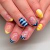 Le Fan Simple Fresh French Geometric Wearable Nail Tips - Short Oval Polka Dot False Nails.