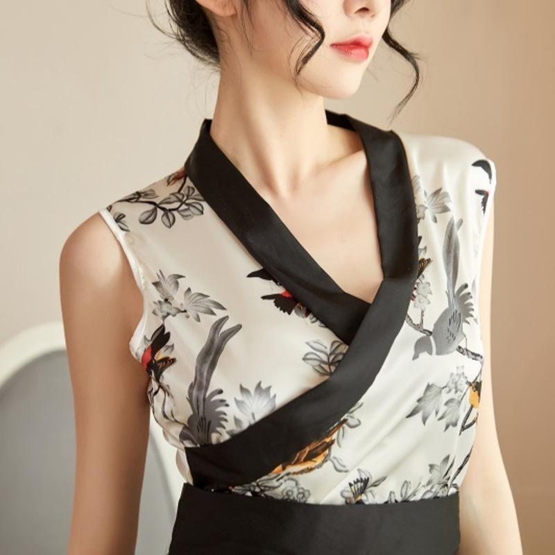 Sexy Erotic Underwear Pajamas Women's Summer Ice Silk Japanese Sexy Loose Kimono Adult Nightgown Adult Products Hot Thin