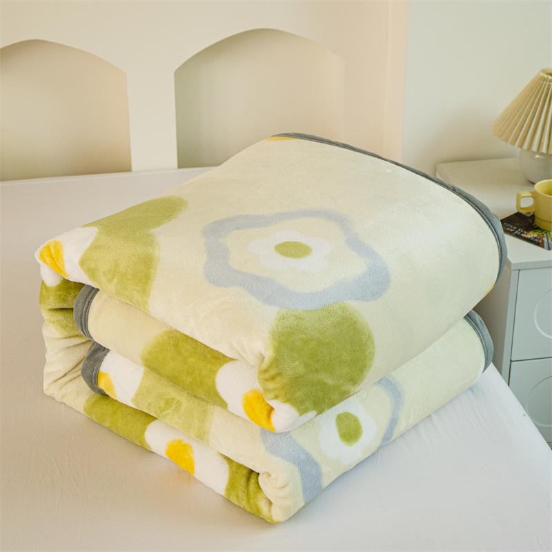 Cartoon Pattern Thick Flannel Blanket Lightweight Warm Nap Throw Blanket for Sofa All Season Cozy Soft Plush Bedspread Bed Sheet