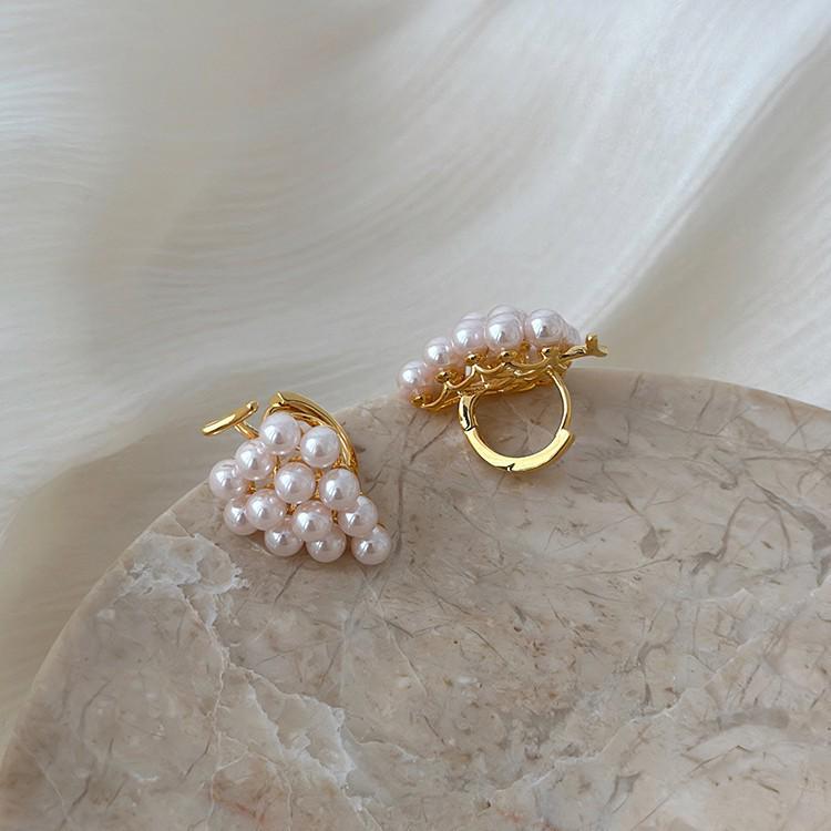 Elegant Pearl Grape Earrings for Women - Chic, Simple, Versatile Design