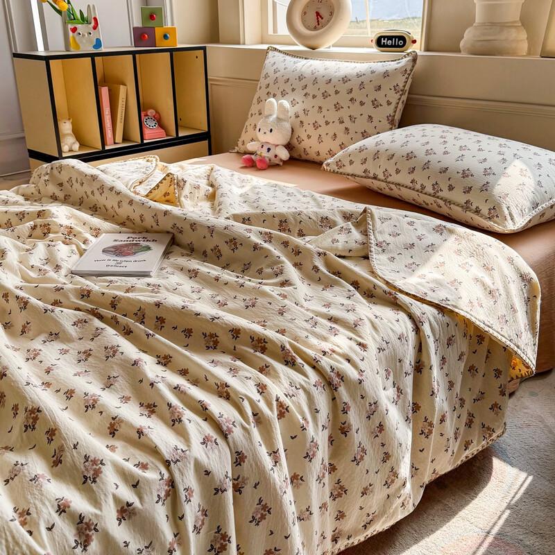 

Chuangjingpin Super Soft Lyocell Fiber Summer Quilt