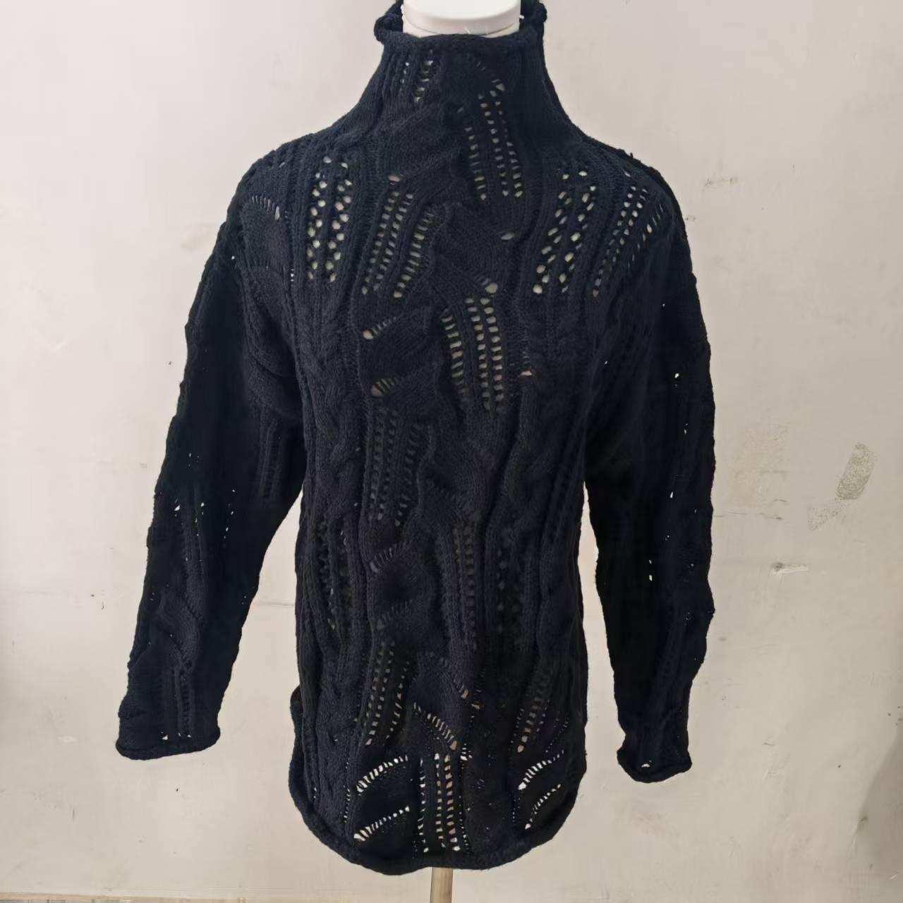 

Темно-синий, черный и абрикосовый трехцветный вязаный свитер с полувысоким воротником и ажурной вязкой - Стиль Чжао Цзиньмай Весна 2025 Double Extra Large