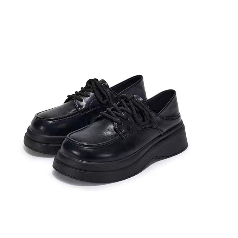 Women's Summer Footwear Japanese Style Lolita Shoes for Woman 2024 Gothic Round Toe Mary Jane with Medium Heels Straps Platform