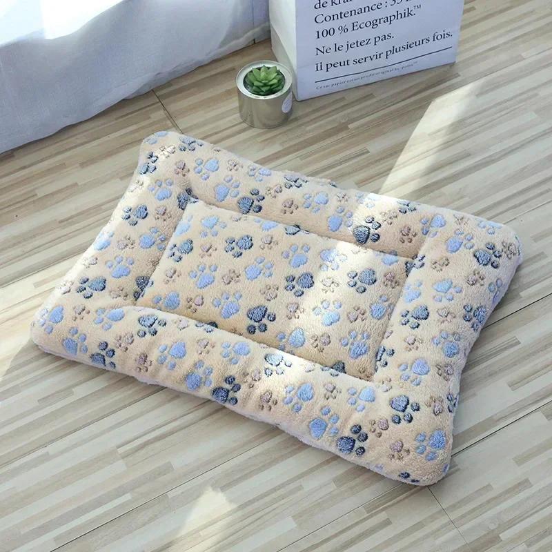 Yumuşak Kedi Yatak Matları Kısa Peluş Evcil Hayvan Uyku Yatağı Matları Kediler Küçük Köpekler Sevimli Evcil Hayvan Pedi Battaniye Sıcak Yavru Kedi Yastığı Kedi Aksesuarları