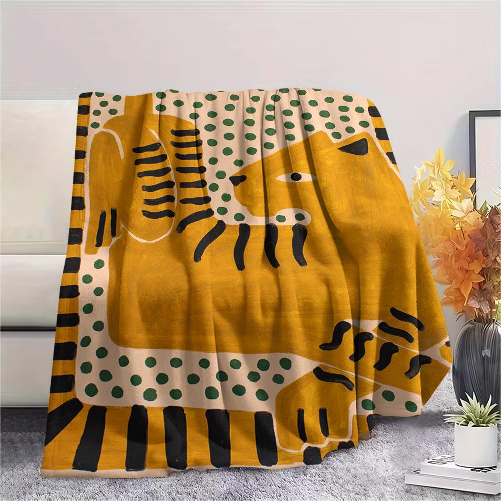 1Pc Abstract Art Print Flannel Blanket, High quality Comfortable for All Seasons, Home Decor, Warmth and Comfort, Perfect for Christmas Gifts