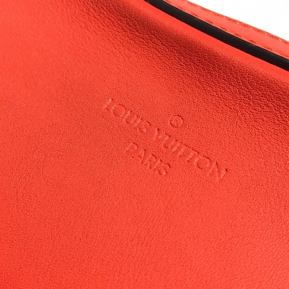 Louis Vuitton N23356 Damier Infini Pochette District Pochette Shoulder Bag