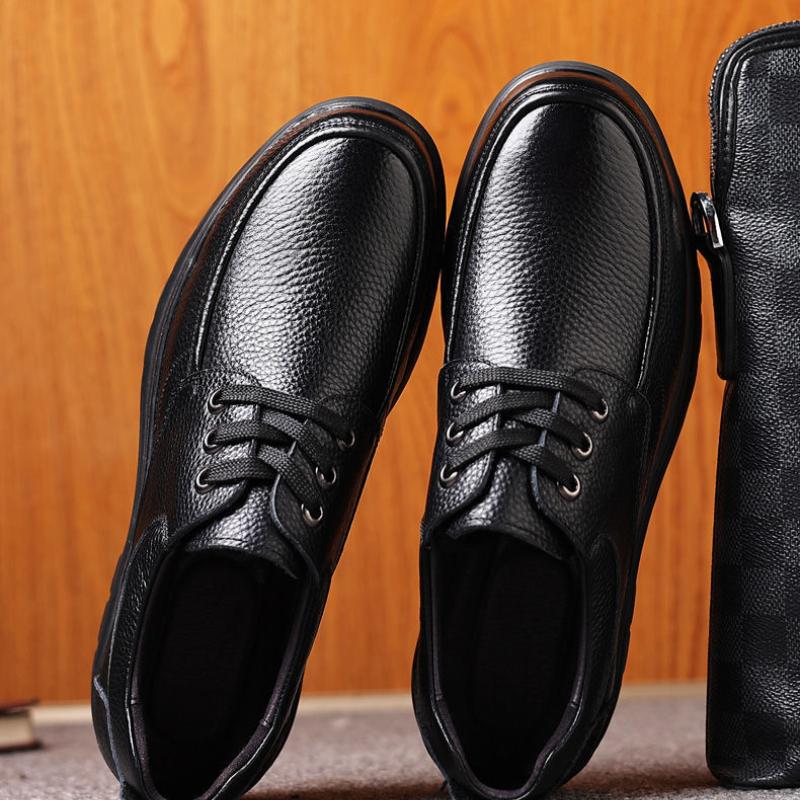 Men's Leather Shoes Trend Round Toe Wide Foot Formal Wear Business Casual Men's Shoes