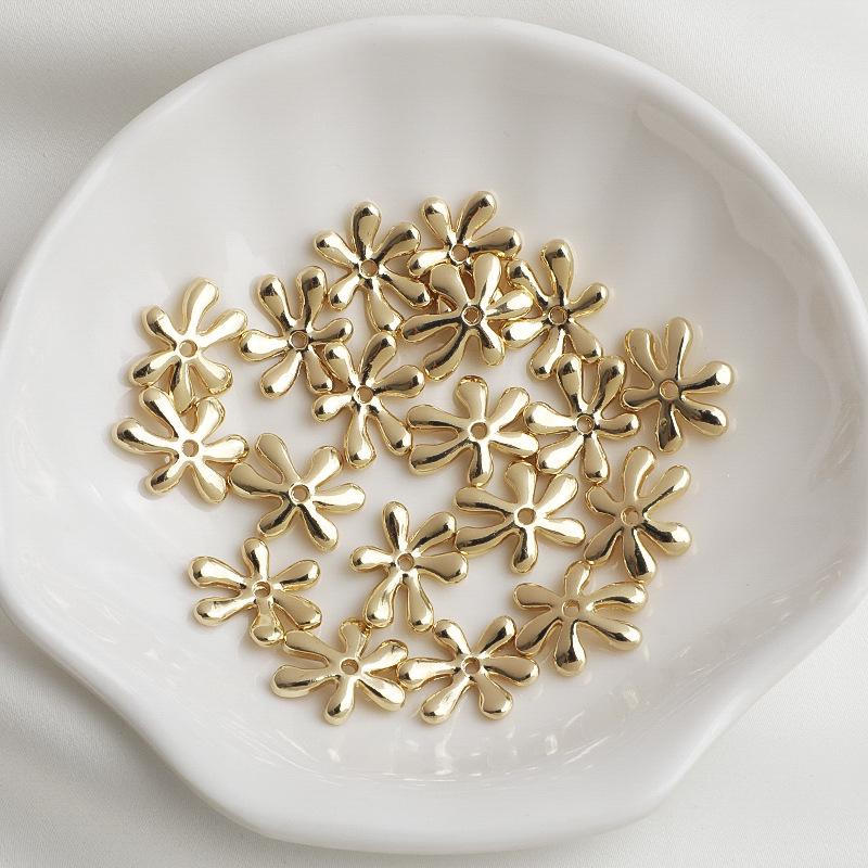 14K Gold Plated Six-Petal Flower Sunflower Bracelet Beading Material for DIY Jewelry Accessories
