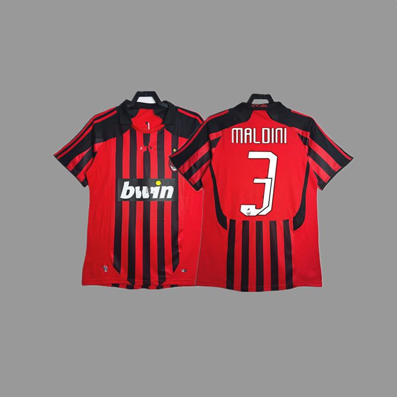 Retro jersey, football jersey, classic nostalgic replica Thai jersey, game training jersey, short-sleeved sportswear.