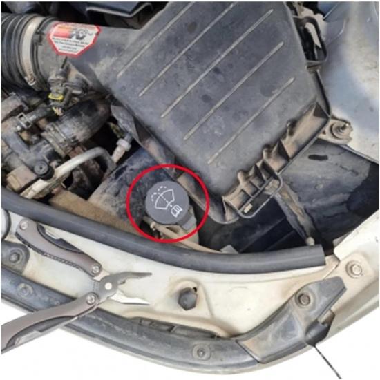 Windshield Washer Fluid Reservoir Cap Fit For Chevy Tahoe 2015 2016 2017 2018 2019 2020 Fit For GMC Yukon XL Car Windscreen Washer Bottle Screenwash