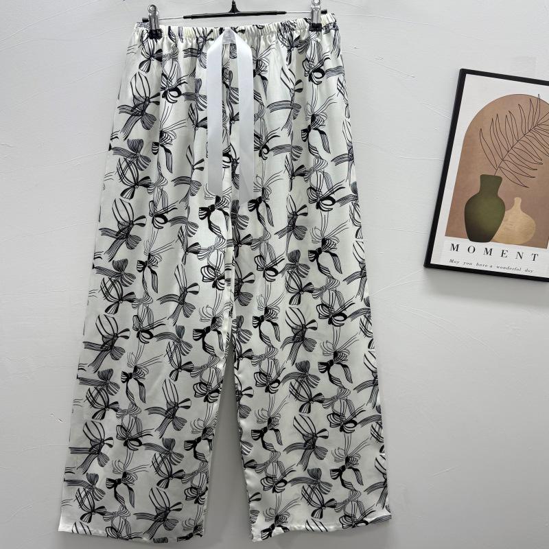 Damen-Blumen-Baumwoll-Seiden-Pyjama - Große Größen, Sommer, Leicht, Für draußen, Gerades Bein, Lockerer Schnitt