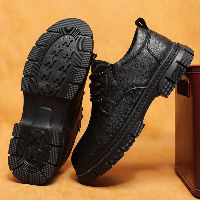 Men's Hand-stitched Leather Shoes Outdoor Casual Shoes