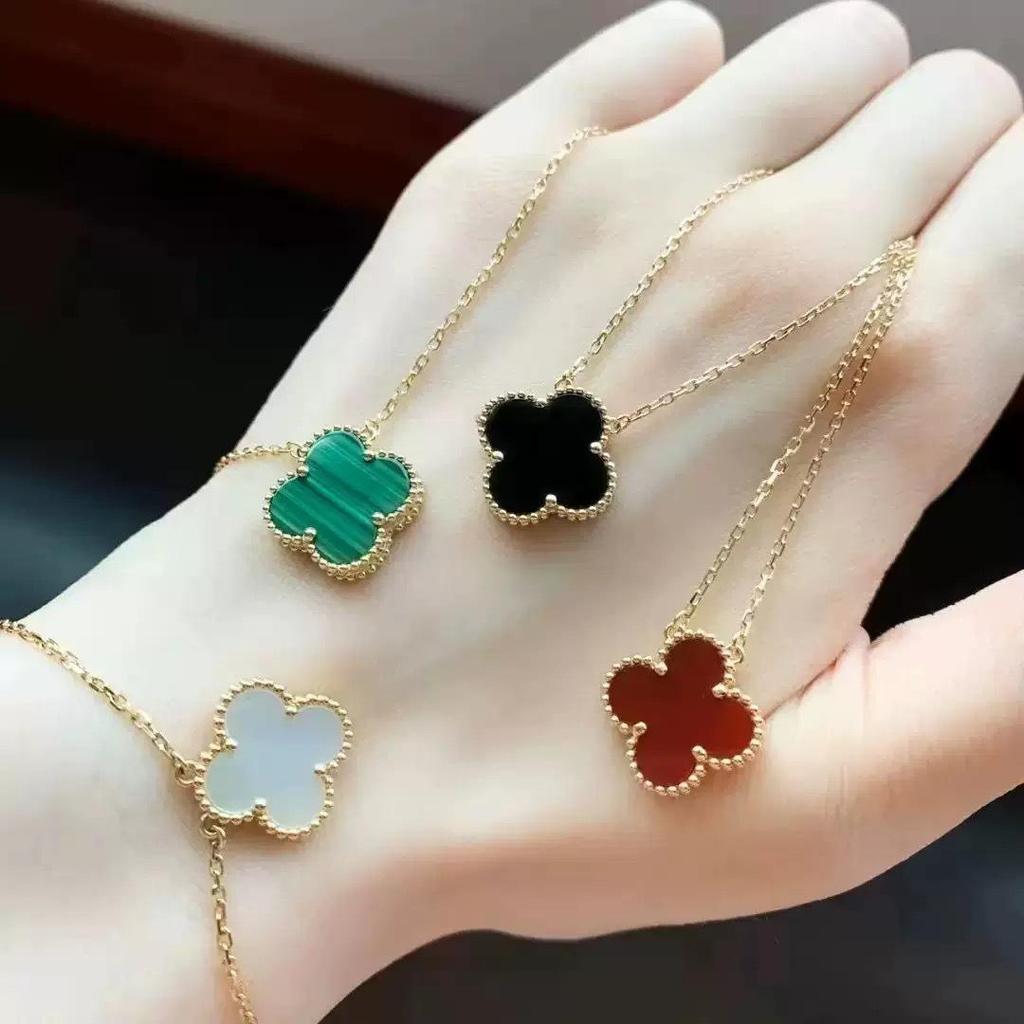 High-Quality Stainless Steel Four-Leaf Clover Necklace - Fashionable Light Luxury Women's Clavicle Chain, 15MM Charm