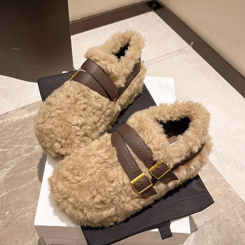 Autumn Winter Women's Cotton Shoes 2026 Fashion Plush Warm Retro Casual Shoes Outdoor Non Slip Flat Shoes Buckle Zapatos Mujer