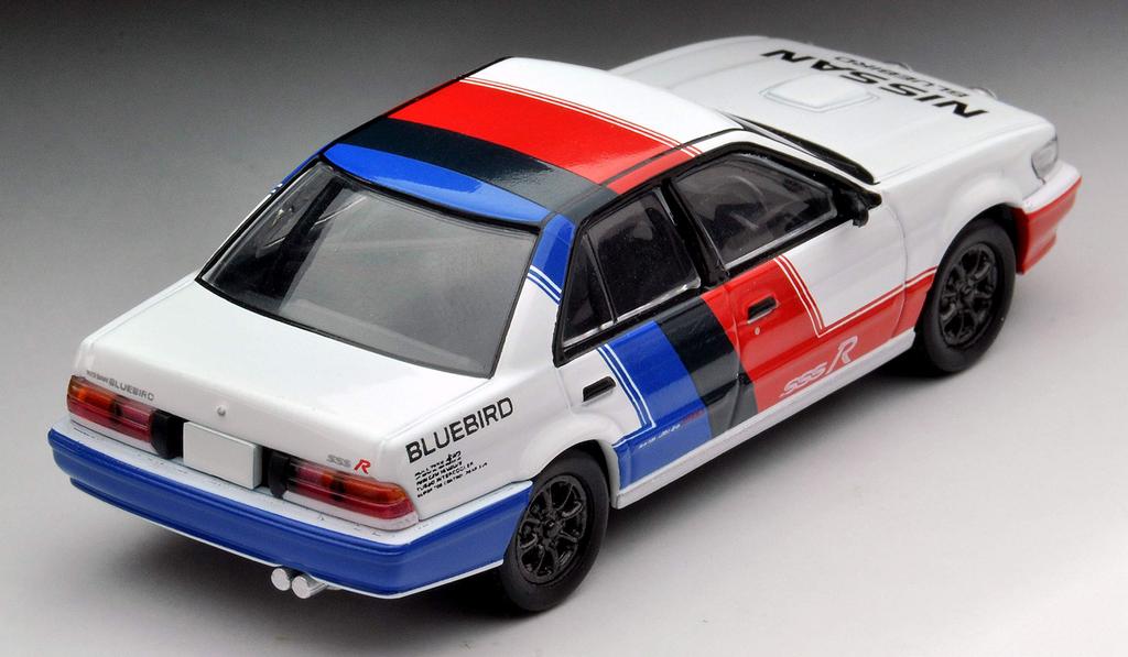 Tomica Limited Vintage Neo Nissan Bluebird 88 year finished product 1/64 LV-N185a SSS-R