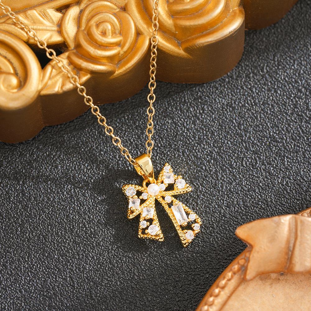 Elegant Zircon Bow Pendant Necklace – Luxe, High-End, Versatile Design