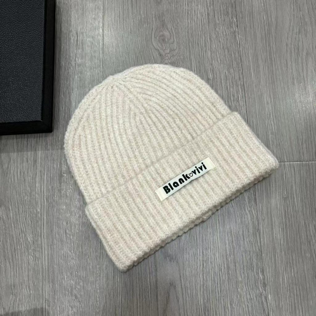 New Long Label Letters Fashionable and Versatile Pile Hats for Women In Autumn and Winter Face Showing Small Wool Hat Outdoor Warm Knitted Hat