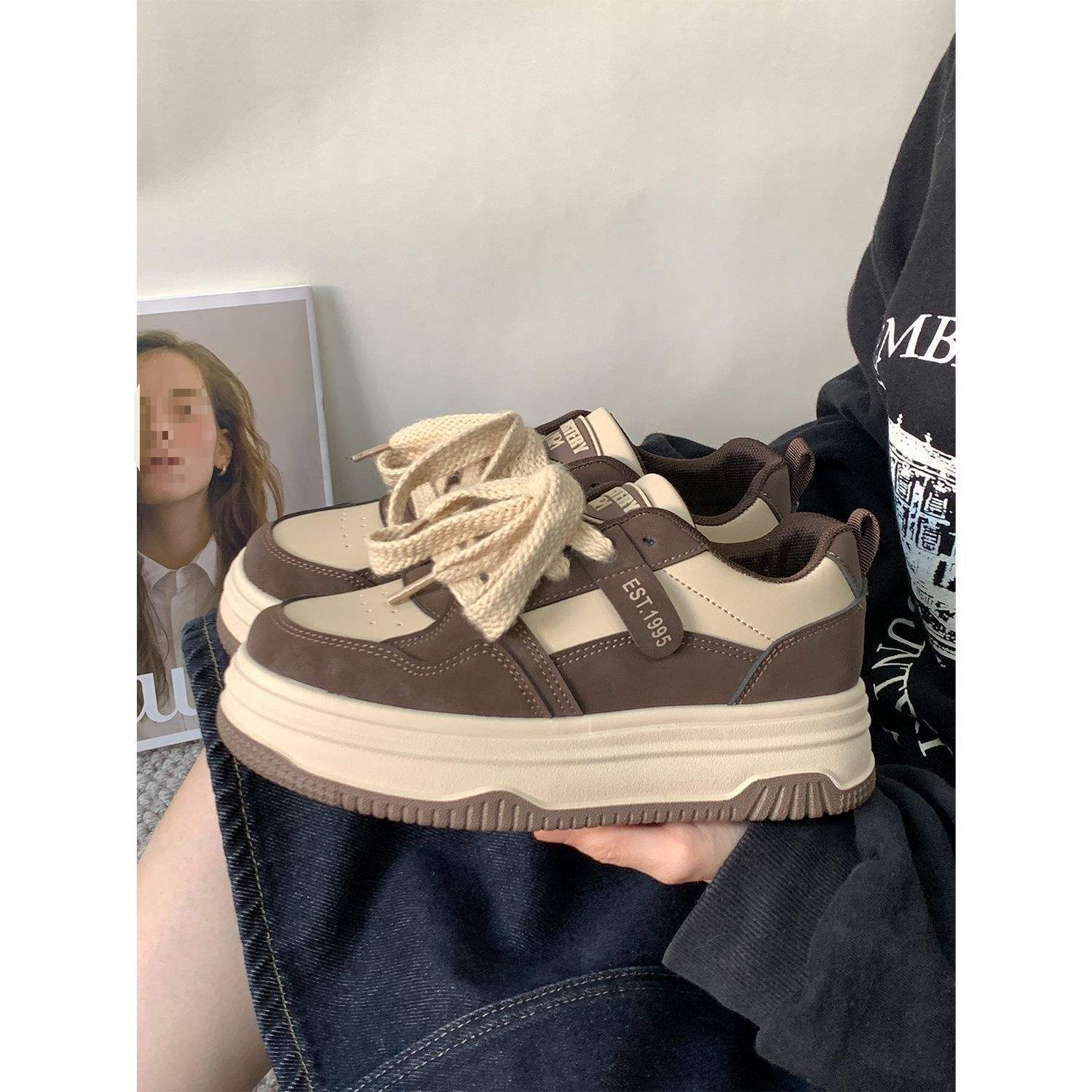 

Maillard бархатные туфли на платформе женские две хлопковые зимние новые шикарные нишевые дизайн теплые маффины спортивные маленькие белые туфли 40