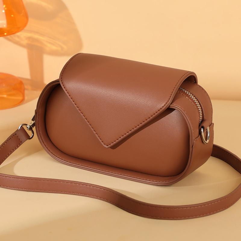 Women S Bag Niche Design, Advanced Sense, Fashionable Simplicity, Trendy Messenger Bag, Go Out With Small Bag Women коричневый