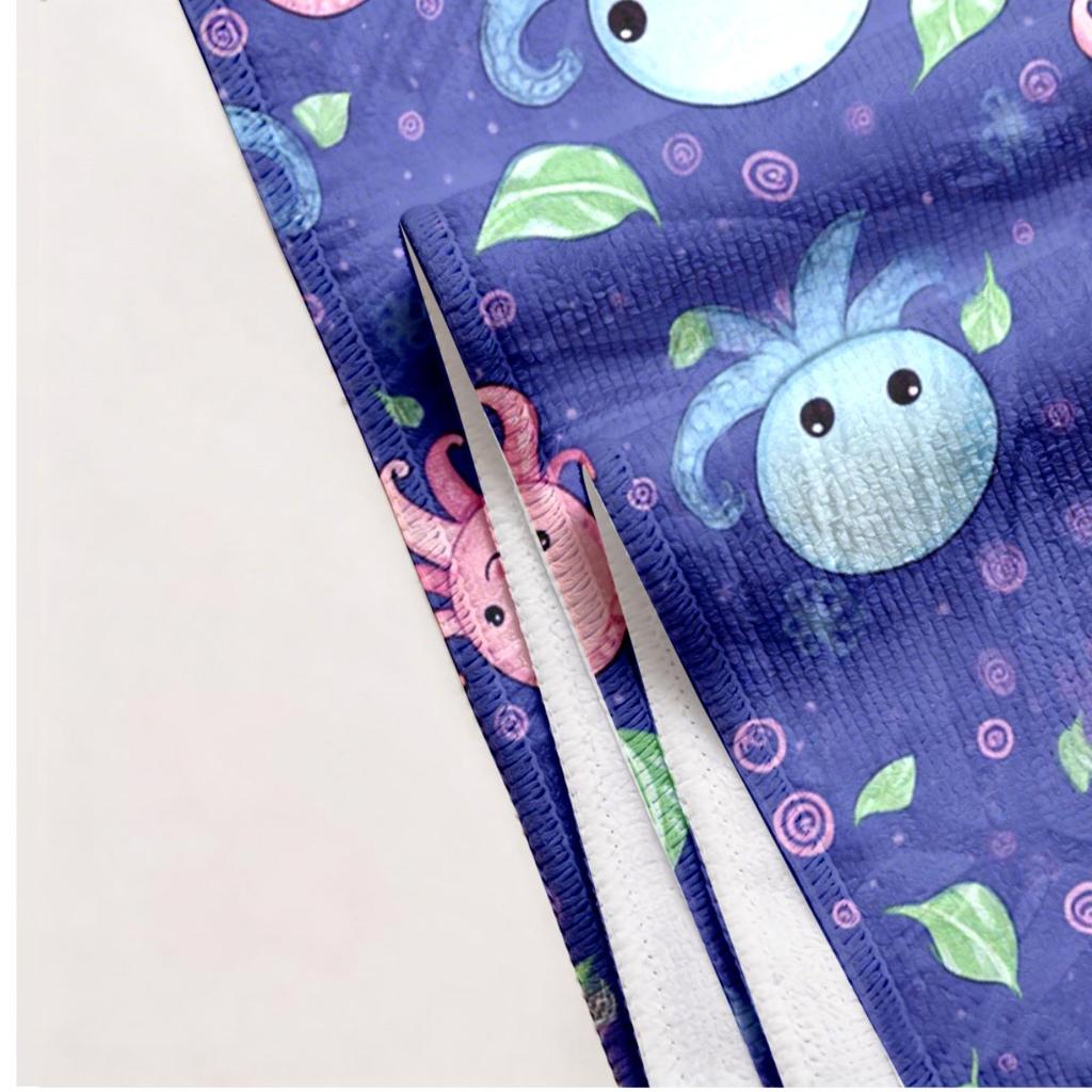 Blue cartoon octopus ocean polyester microfiber beach towel is highly absorbent, suitable for swimming and beach outings