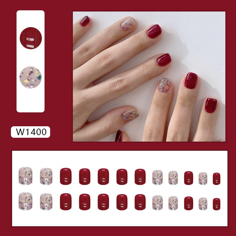 

Retro burgundy glitter elegant white short square European and American ins style fake nails nails24 pieces