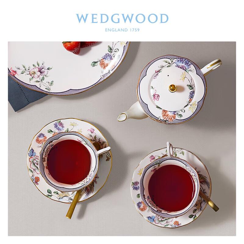 Wedgwood Lucky Bird Teapot and Cup Set