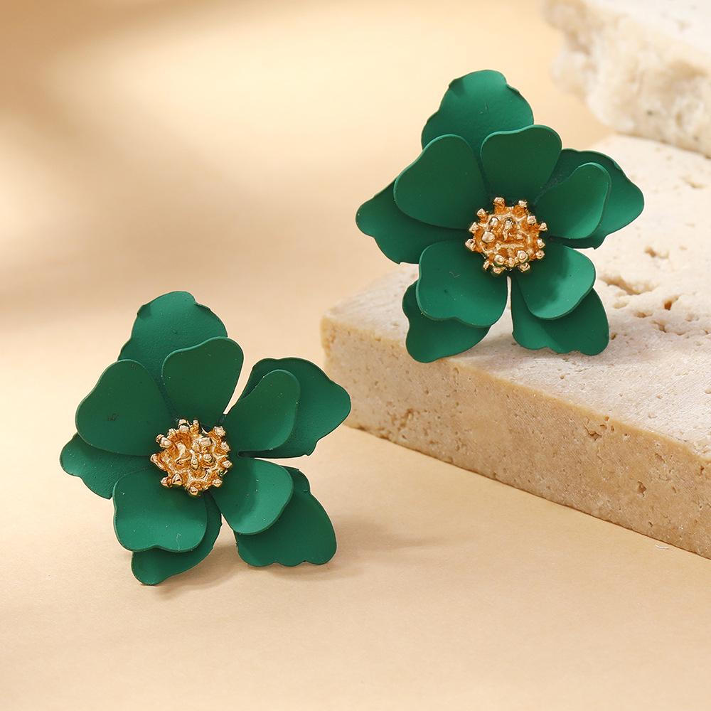 Women's Multi-layer Petal Flower Earrings - Japanese Korean Style