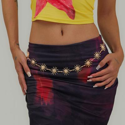 Fashion Sexy Spice Girl Metal Sunflower Waist Chain Women'S Niche Design Sense Face Pendant Body Chain